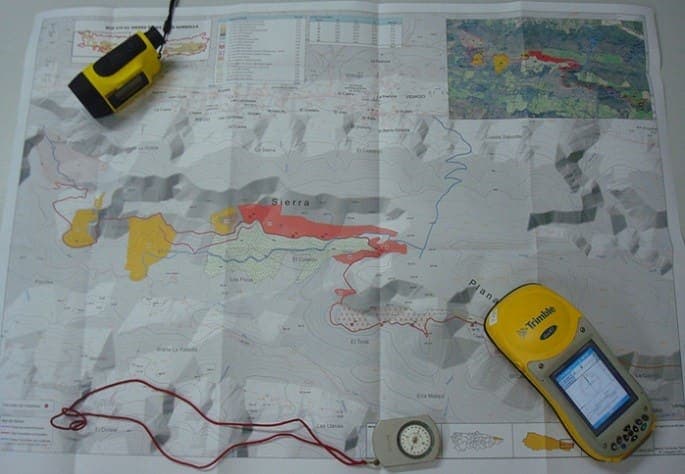 Cartografía y equipo GPS de campo