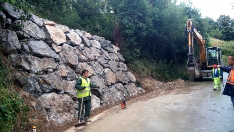 Trabajo de ejecución de obras de Asturias Forestal